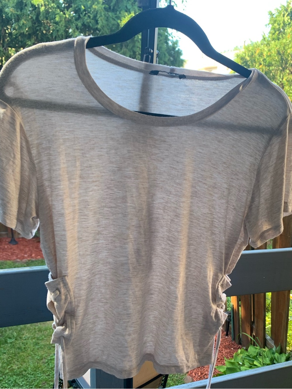 Buffalo David Bitton Light Taupe Side-Tie Cropped Tee